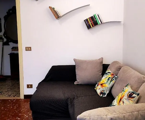 Di Sara Roma